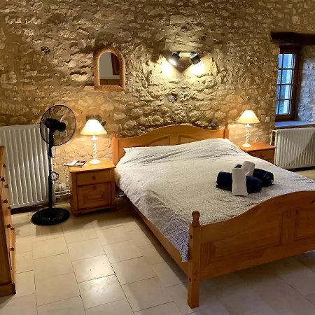 Lovely Family House In The Middle Of Nature Holiday home *